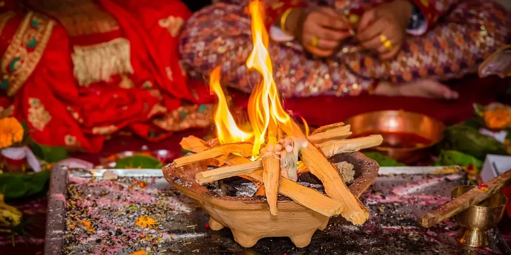 pandit performing a traditional hindu wedding ceremony